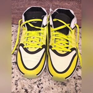 Nike Zoom Air GT Hustle 2 Volt Talaria size 13  MEN’S BASKETBALL SHOES